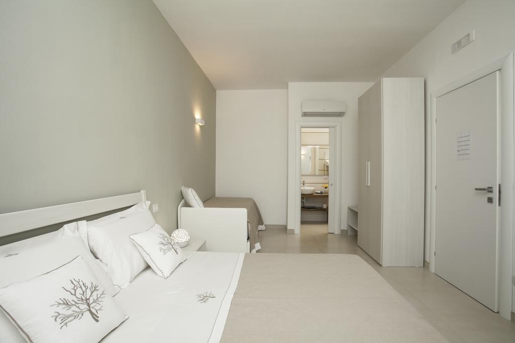 Hotel Filo Di Vento à Porto Cesareo Extérieur photo